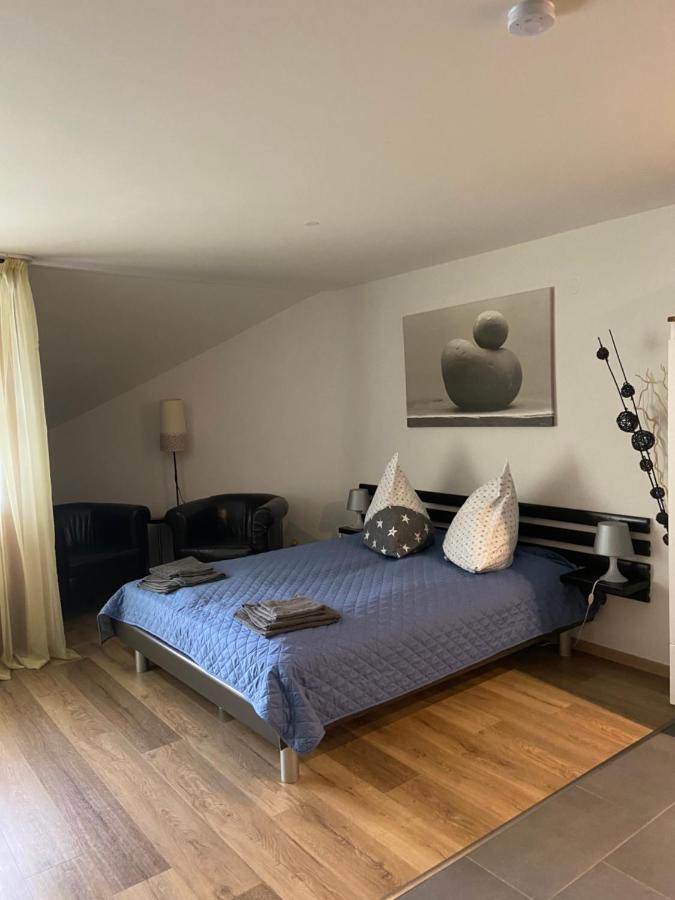 Gemuetliche Ferienwohnung Evieline In 토트무스 외부 사진